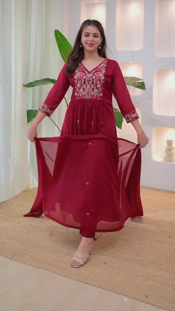 Maroon Rose Threadwork A Line Mul Cotton Suit